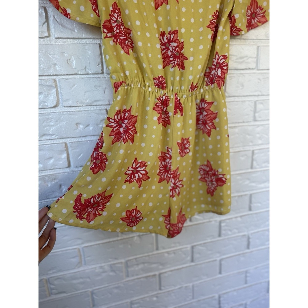 Lost + Wander Yellow Polka Dot Floral Romper XS - Picture 8 of 9